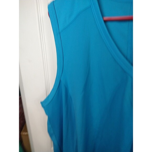 Lola Getts Woman 22/24 Aqua Tank V Neck Back Striped Sleeveless Activewear - Picture 4 of 7